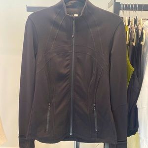Lululemon jacket size 8